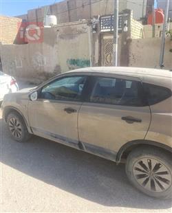 نيسان قاشقاي